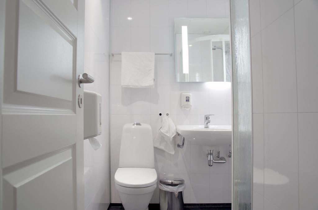 Hamaroy Hotel Innhavet Ngoại thất bức ảnh